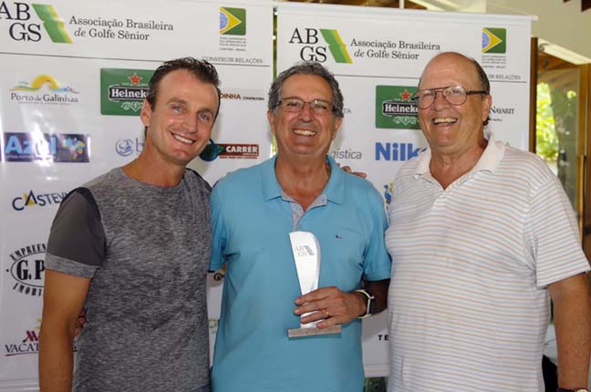 Torneio Sênior do Guarujá: Itamar Gaino tem estreia inesquecível como sócio da ABGS