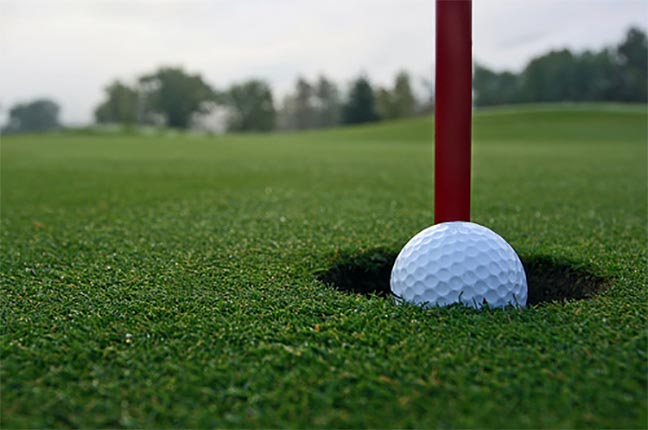 Seniores terão seguro durante torneios, incluindo prêmio para hole-in-one, já valendo no Arujá