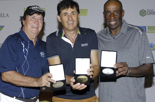 Cairo Ottaiano Junior e Mario Sergio, da ABGS, estão entre os primeiros medalhistas do campo olímpico de golfe