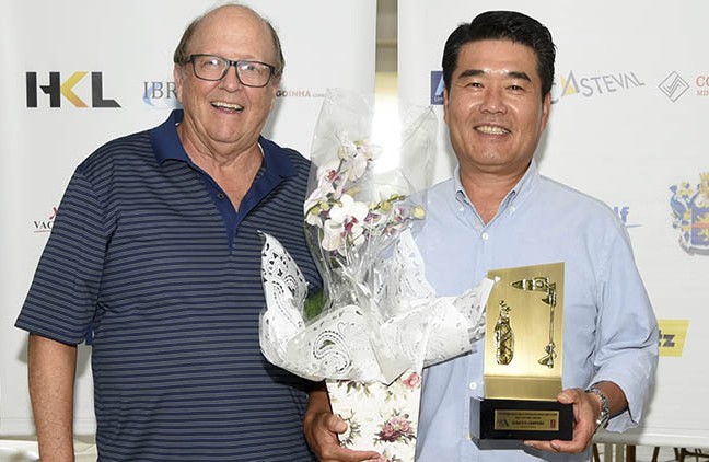 Torneio ABGS do Arujá: Lyn Ahn joga 75 (+3) para vencer Taça Tsutomu Takano por quatro de vantagem