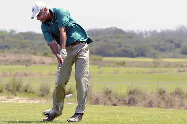 Brasileiro Sênior: Stallone chega á final ainda com vantagem de oito tacadas sobre Marinho