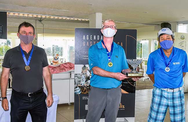 Torneio ABGS do Arujá: Douglas Black conquista terceiro torneio sênior consecutivo