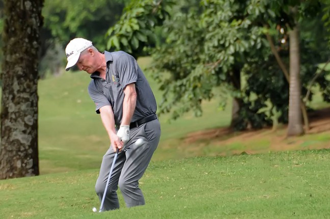 Douglas Black, do Sapezal, é campeão mundial scratch em Napa Valley, na Califórnia